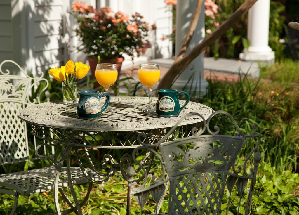 White Doe Inn Bed & Breakfast Manteo Exterior photo