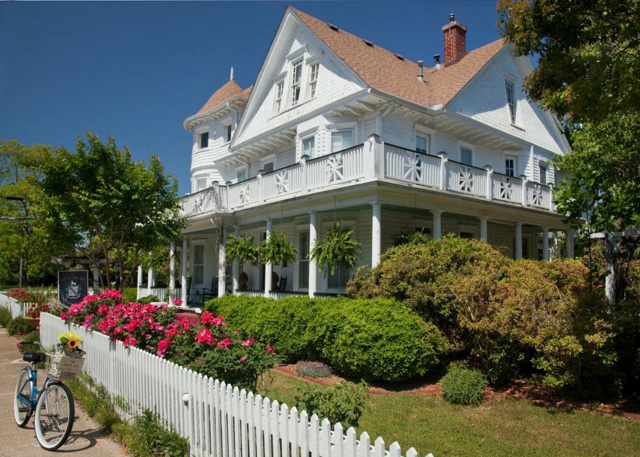 White Doe Inn Bed & Breakfast Manteo Exterior photo